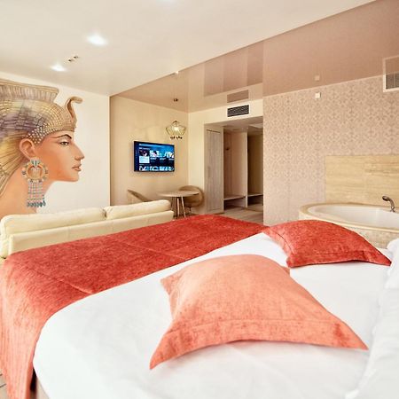 Hotel Palladium Odessa Eksteriør billede